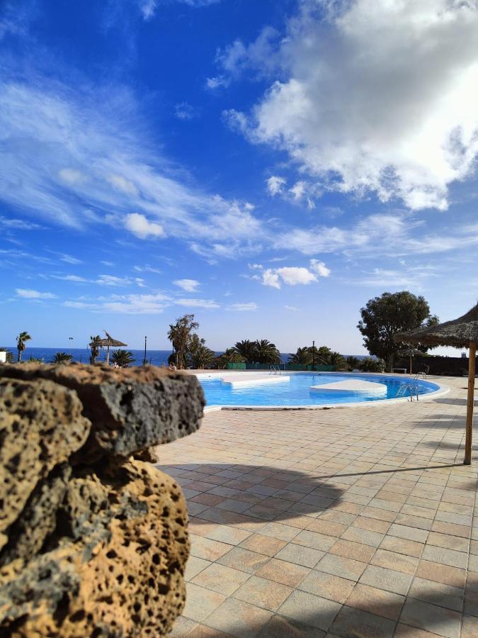 Ailana Suite Vistas Al Mar Y Con Piscina Costa Teguise Luaran gambar