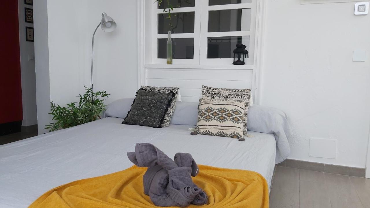 Ailana Suite Vistas Al Mar Y Con Piscina Costa Teguise Luaran gambar