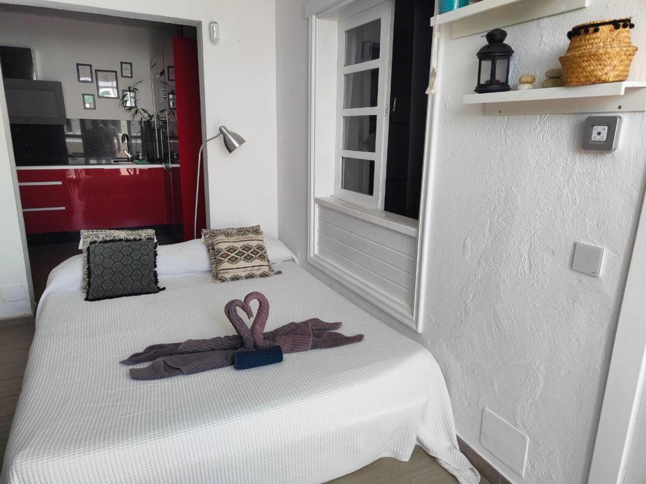 Ailana Suite Vistas Al Mar Y Con Piscina Costa Teguise Luaran gambar