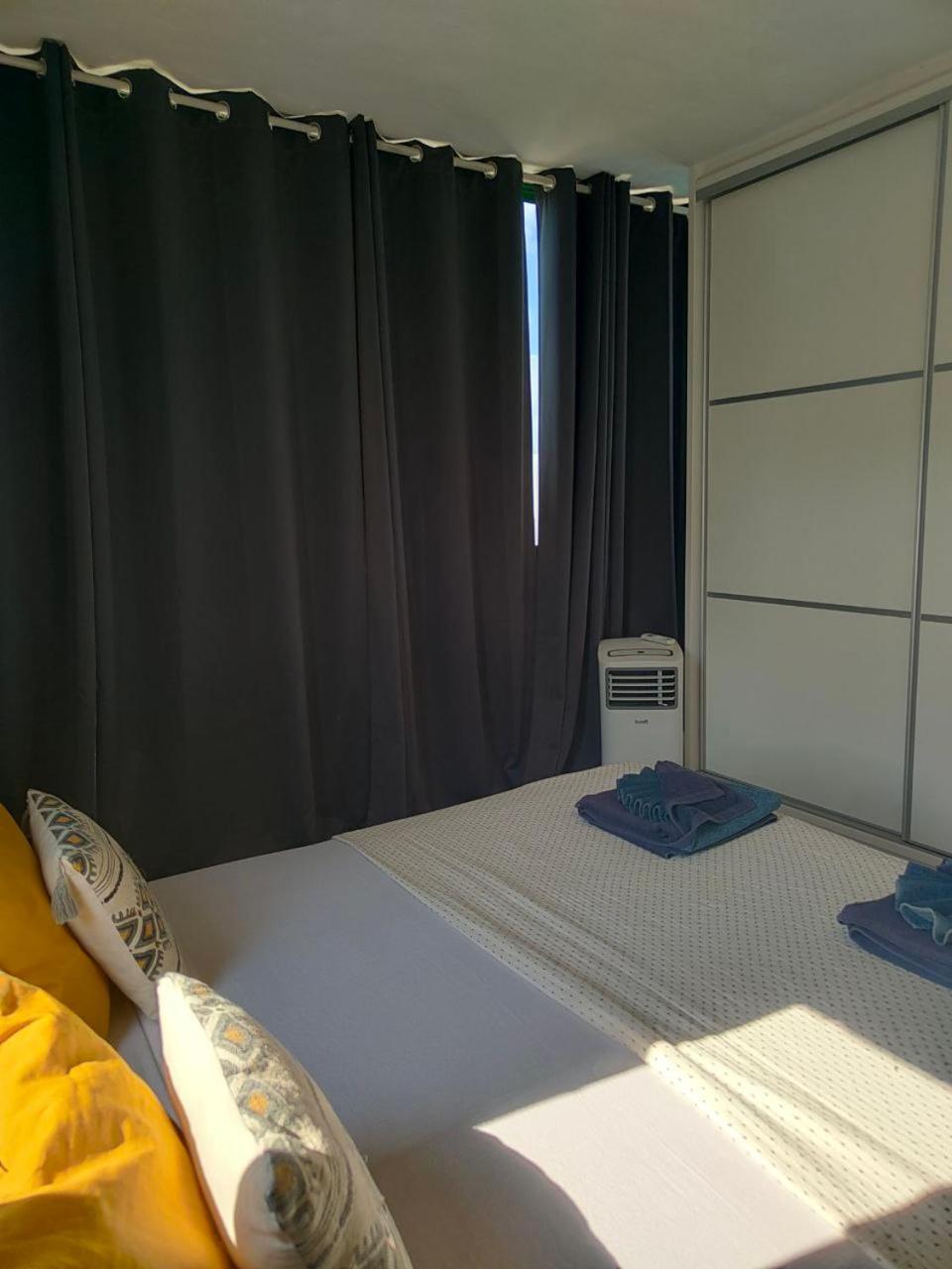 Ailana Suite Vistas Al Mar Y Con Piscina Costa Teguise Luaran gambar