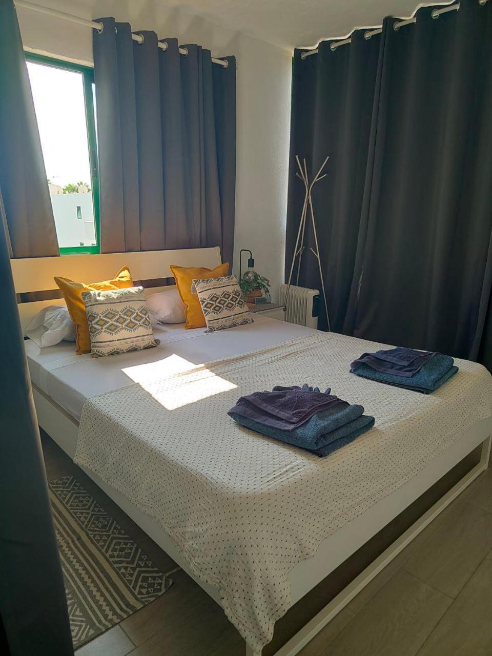 Ailana Suite Vistas Al Mar Y Con Piscina Costa Teguise Luaran gambar